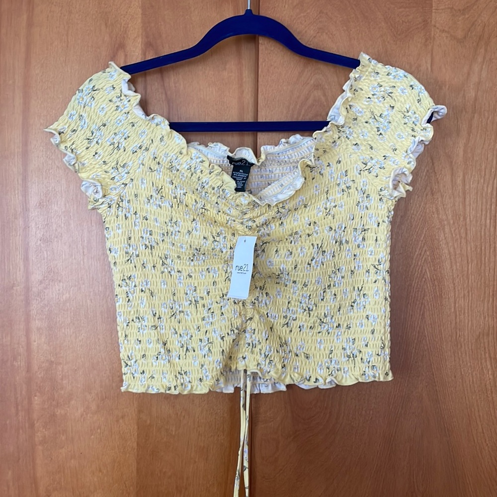 Rue21 Floral Crop Top